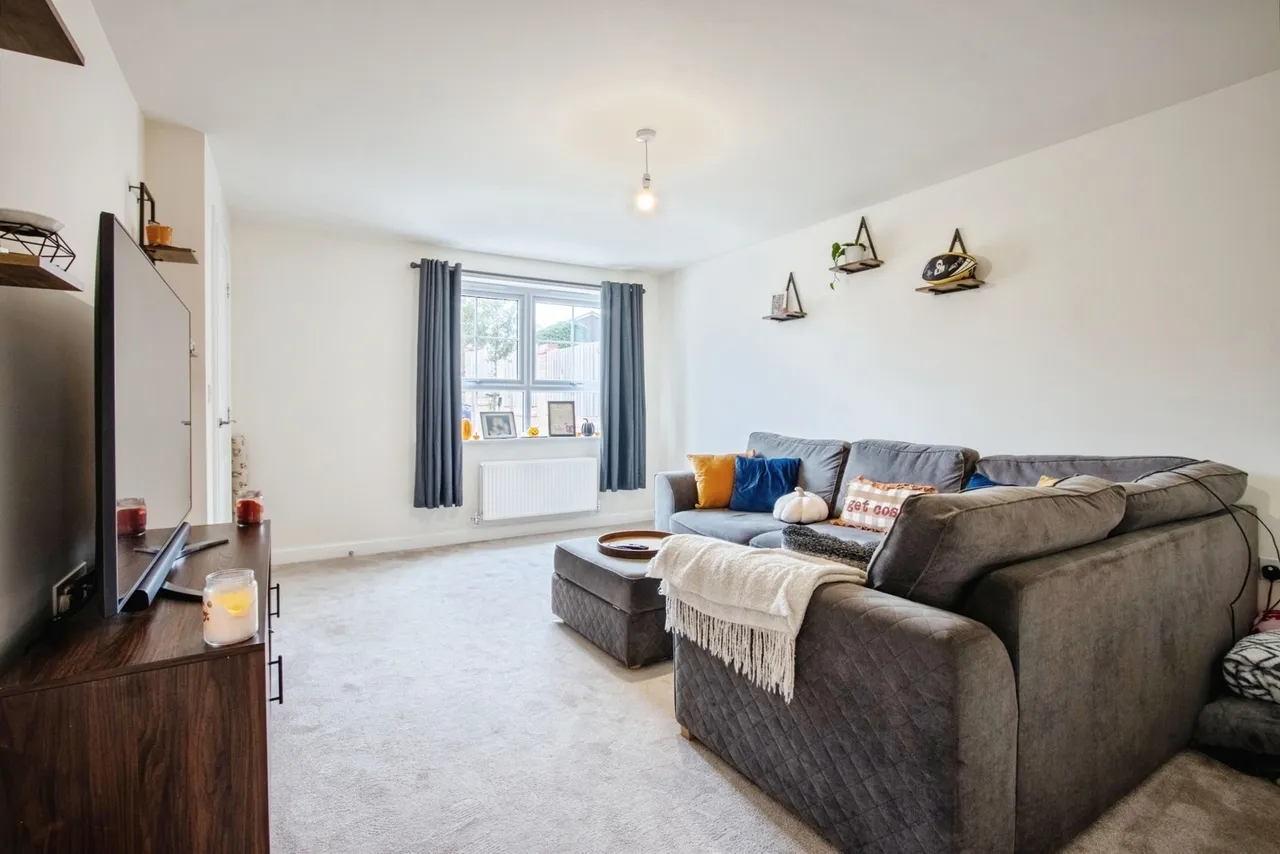 Windsor Road, Dewsbury, West Yorkshire, WF12, photo 6