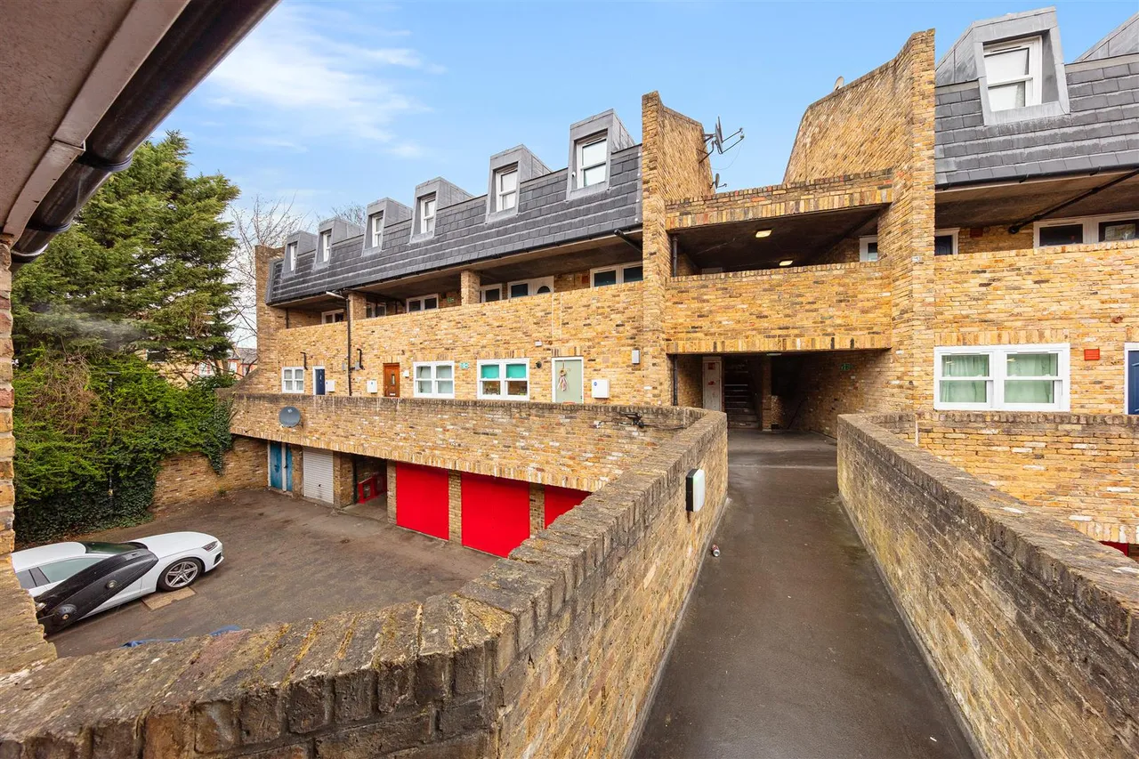 Friar Mews, London, photo 12