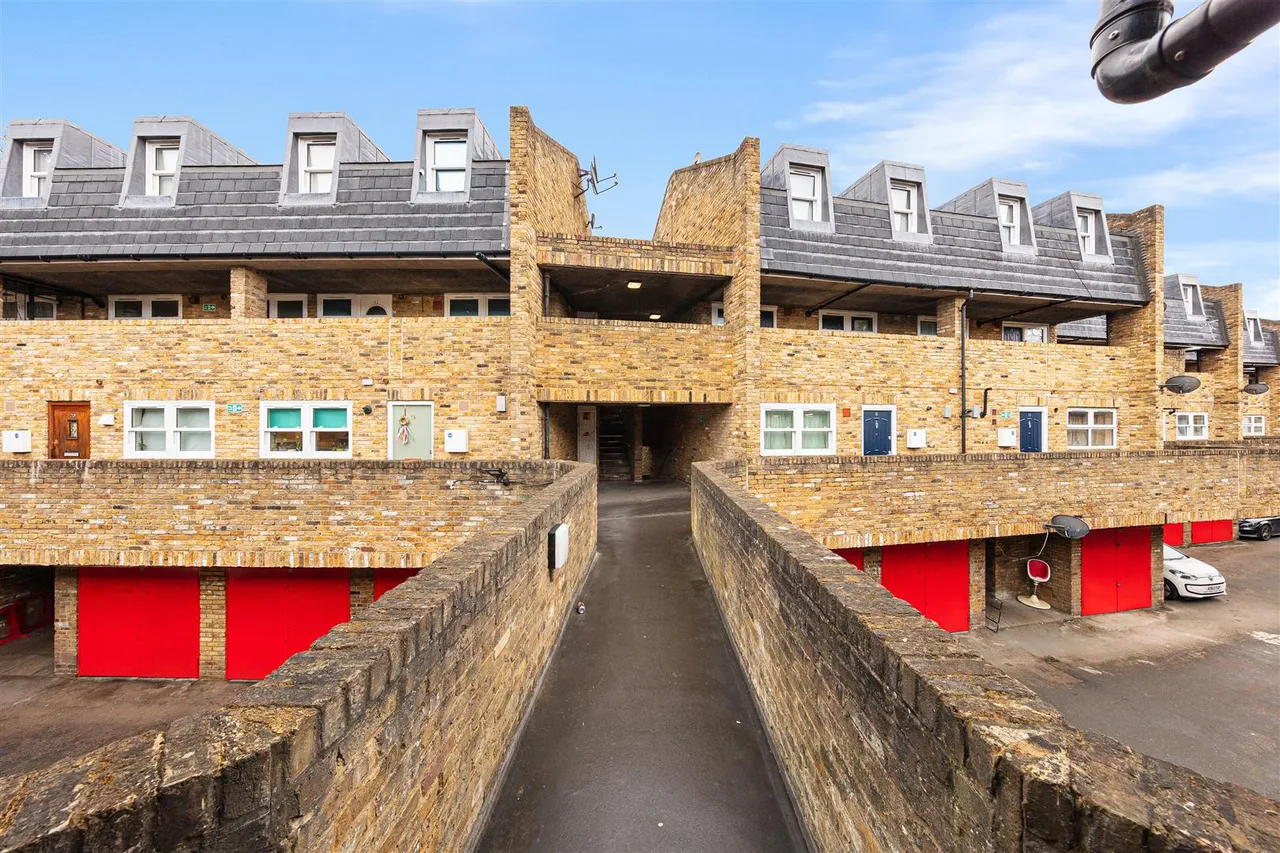 Friar Mews, London, photo 11