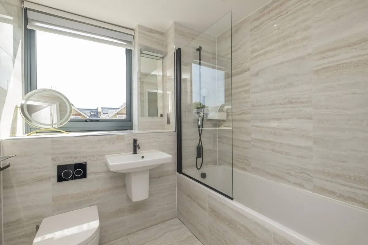 Antoinette Close, Kingston Upon Thames, KT1, photo 9