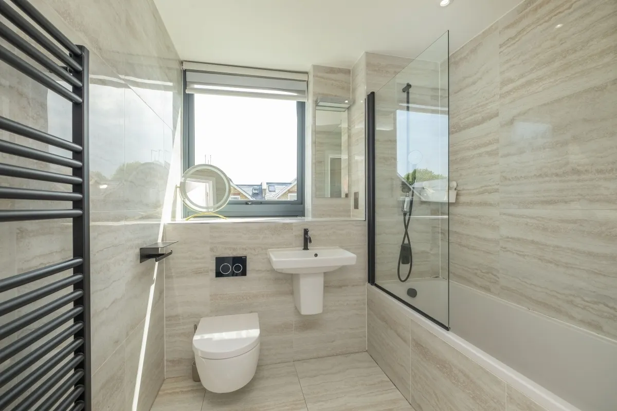 Antoinette Close, Kingston Upon Thames, KT1, photo 8
