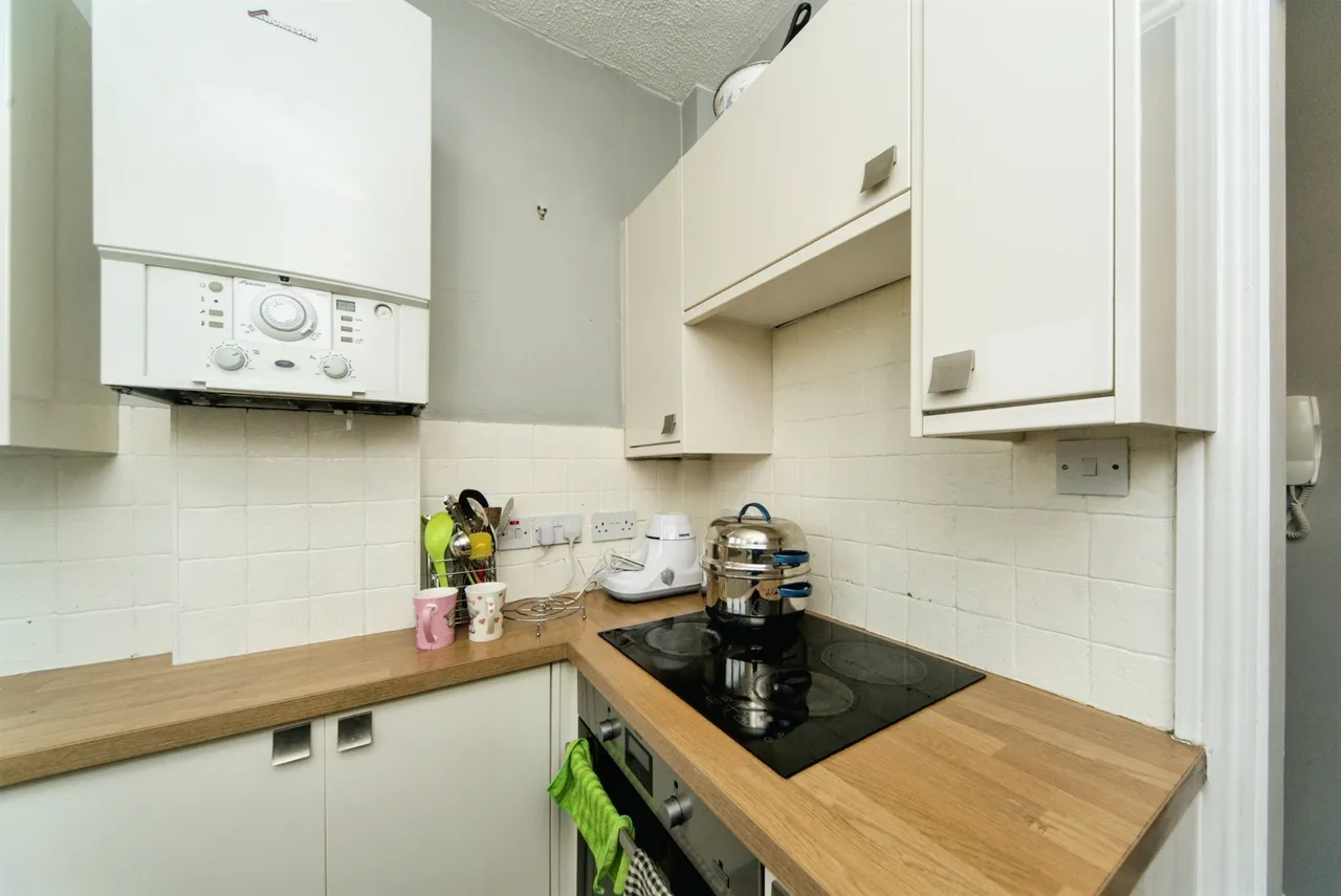 Knole Road, Bexhill-On-Sea, TN40, photo 8