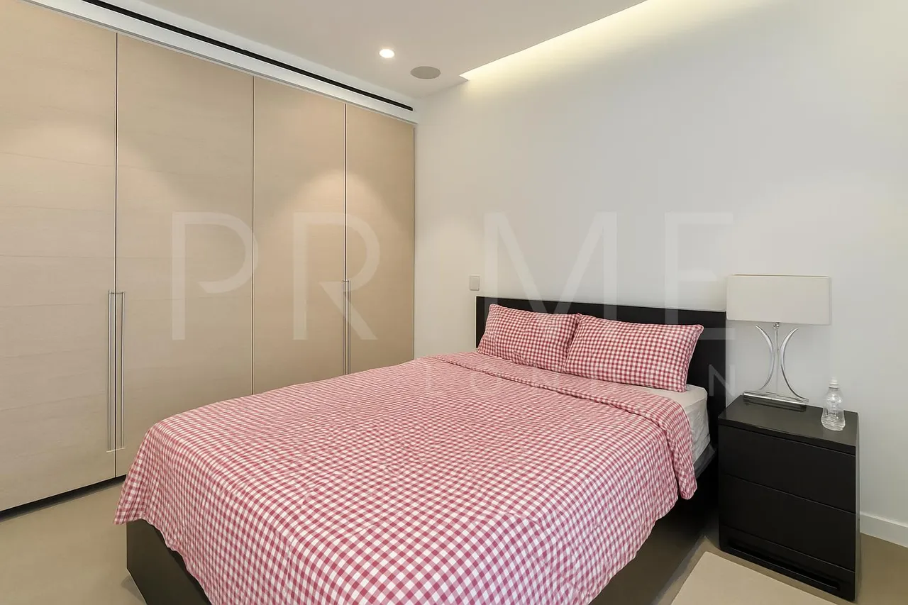 Buckingham Palace Road, Victoria, SW1W, photo 5