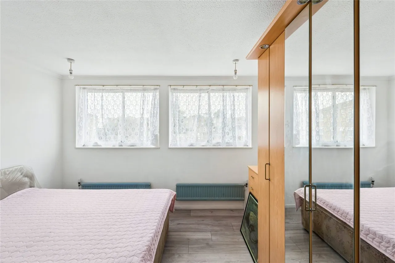 Lomond Close, London, N15, photo 11