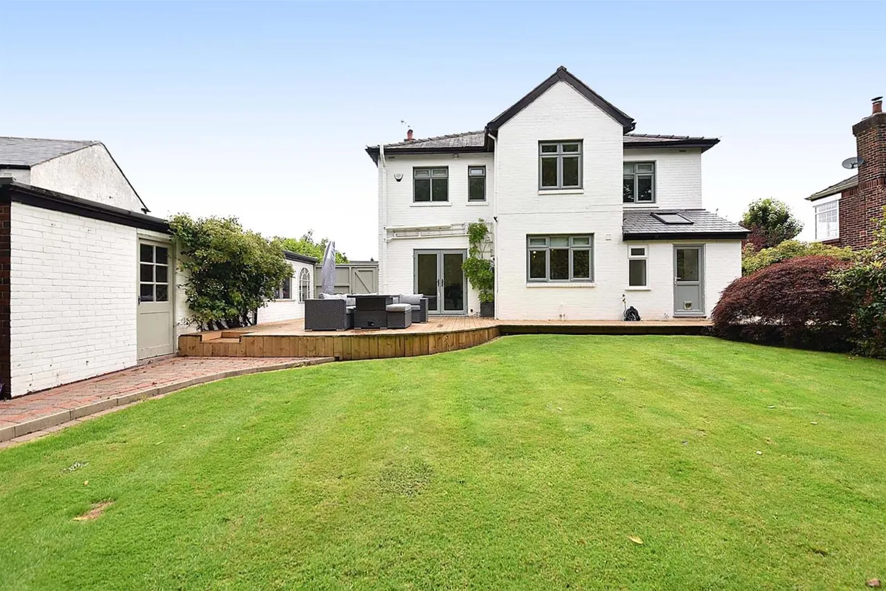 Gawsworth Road, Macclesfield, photo 16