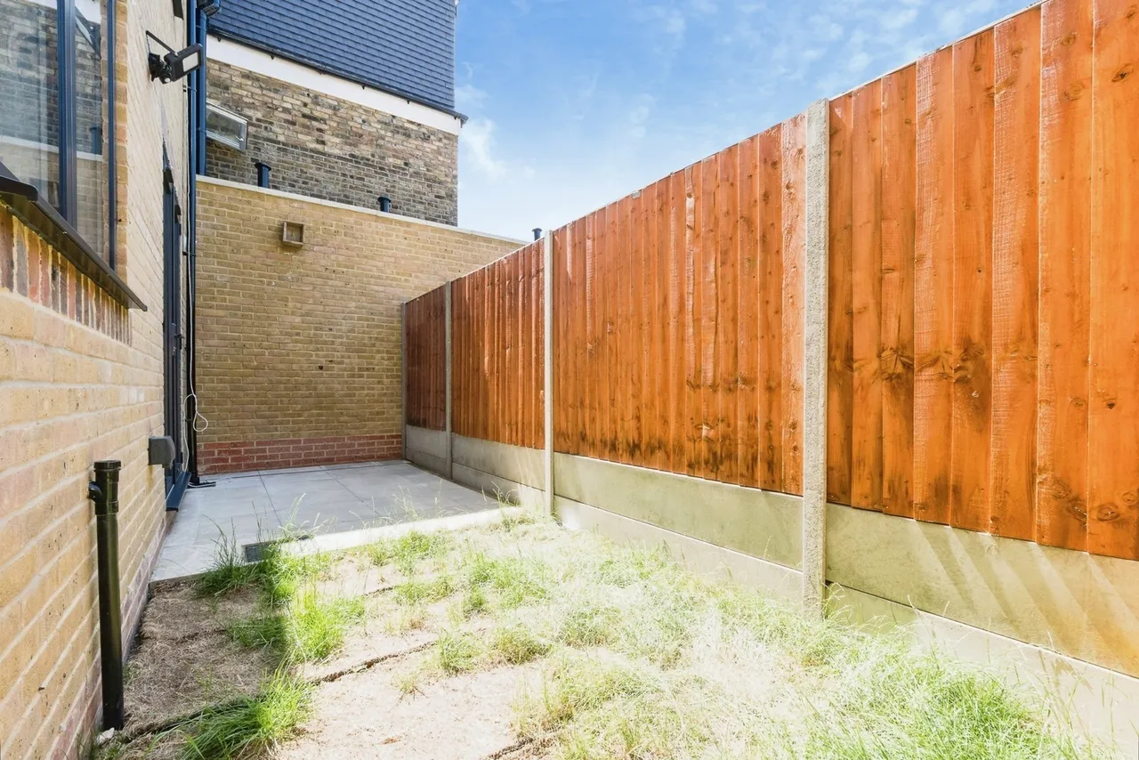 Wakefield Street, East Ham, London, E6, photo 22