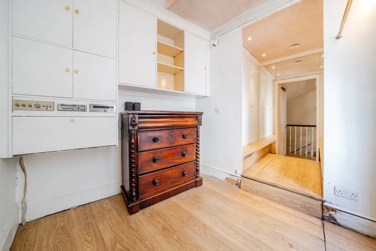Pellant Road, Fulham, SW6, photo 11