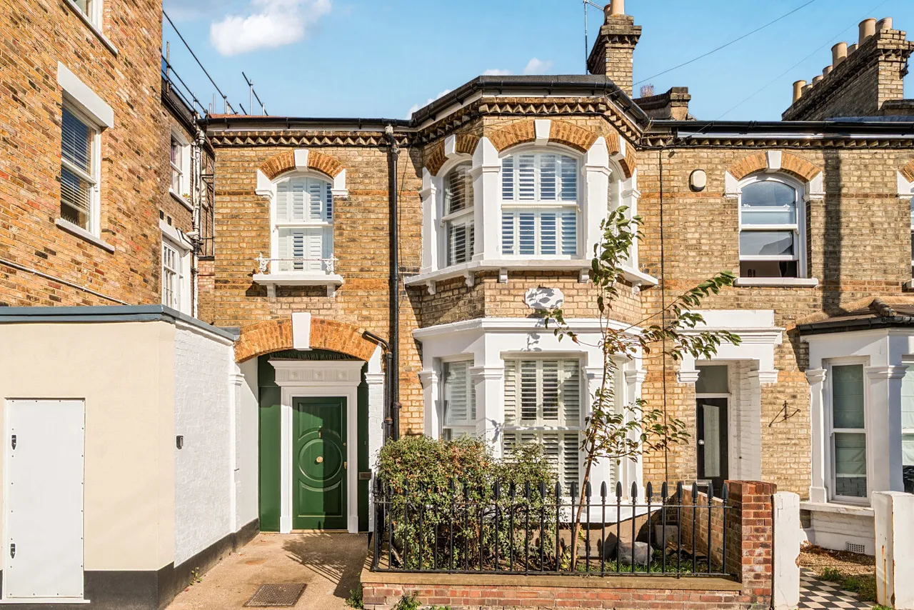4 bed house for sale, Pellant Road, Fulham, SW6