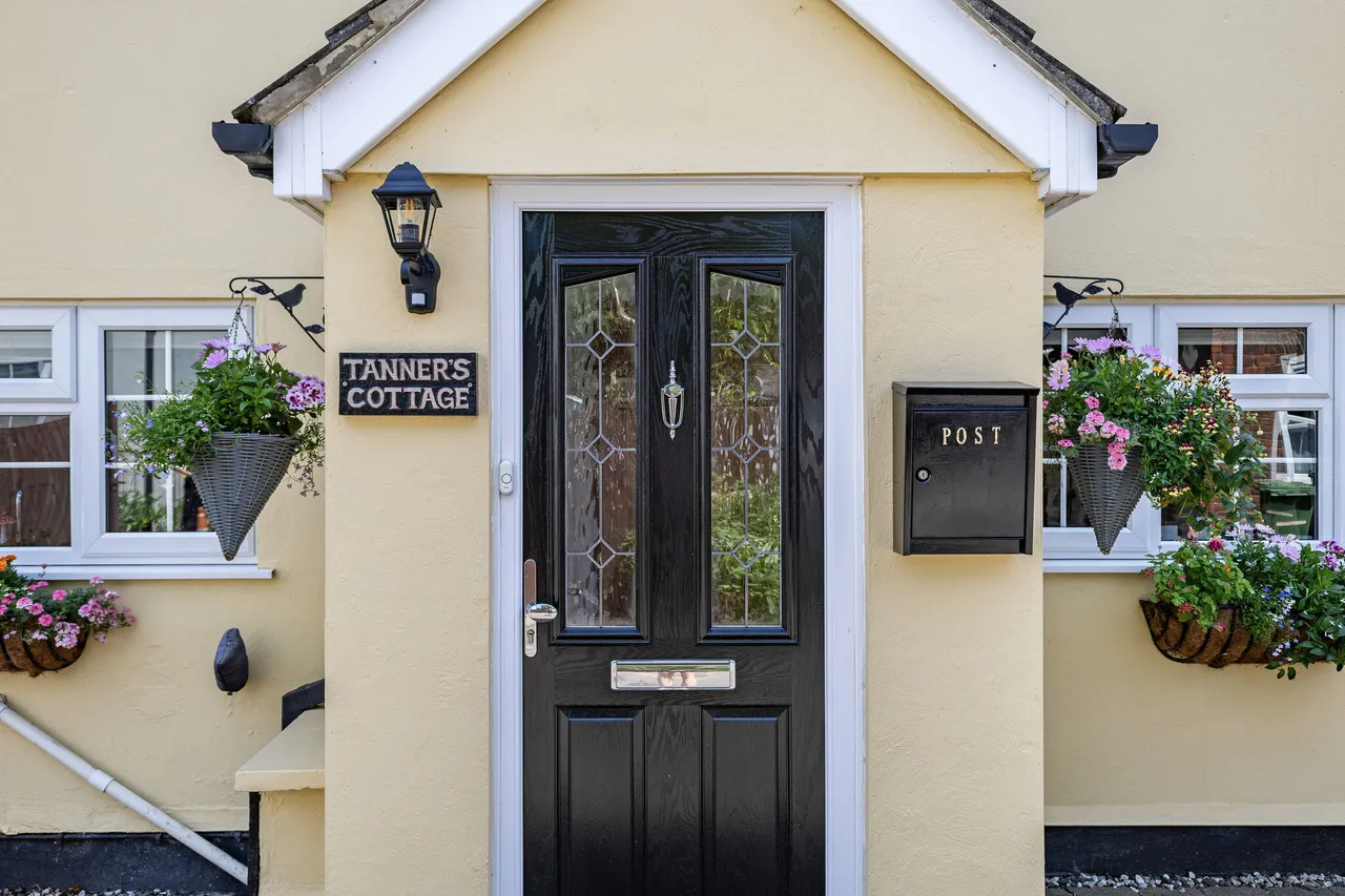 Tanhouse Lane, Alton, GU34, photo 9