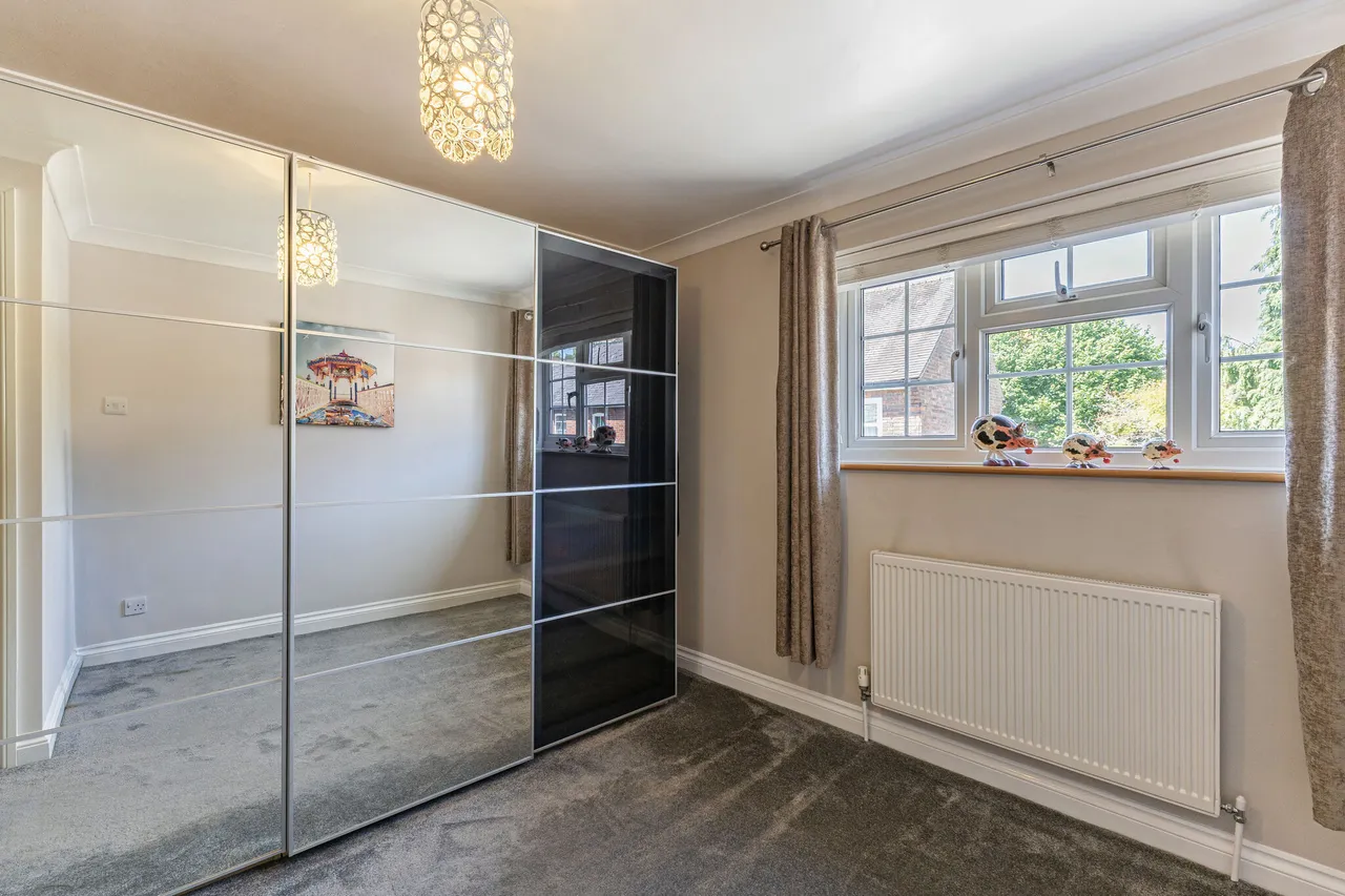 Tanhouse Lane, Alton, GU34, photo 8