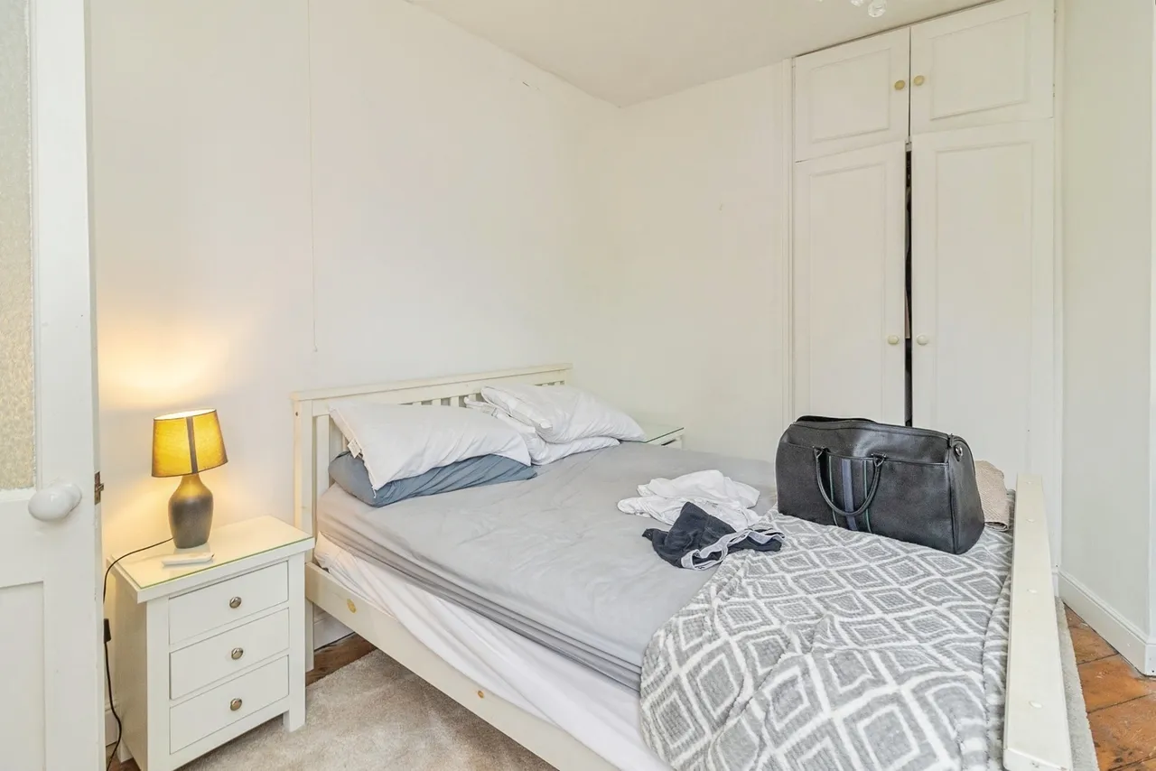 Caledonian Road, New Bradwell, MK13, photo 12