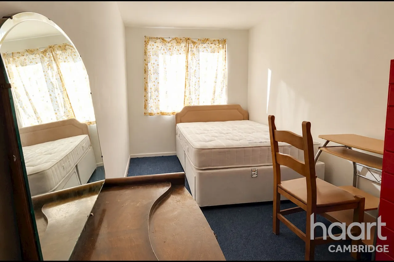 Argyle Street, CB1, photo 5