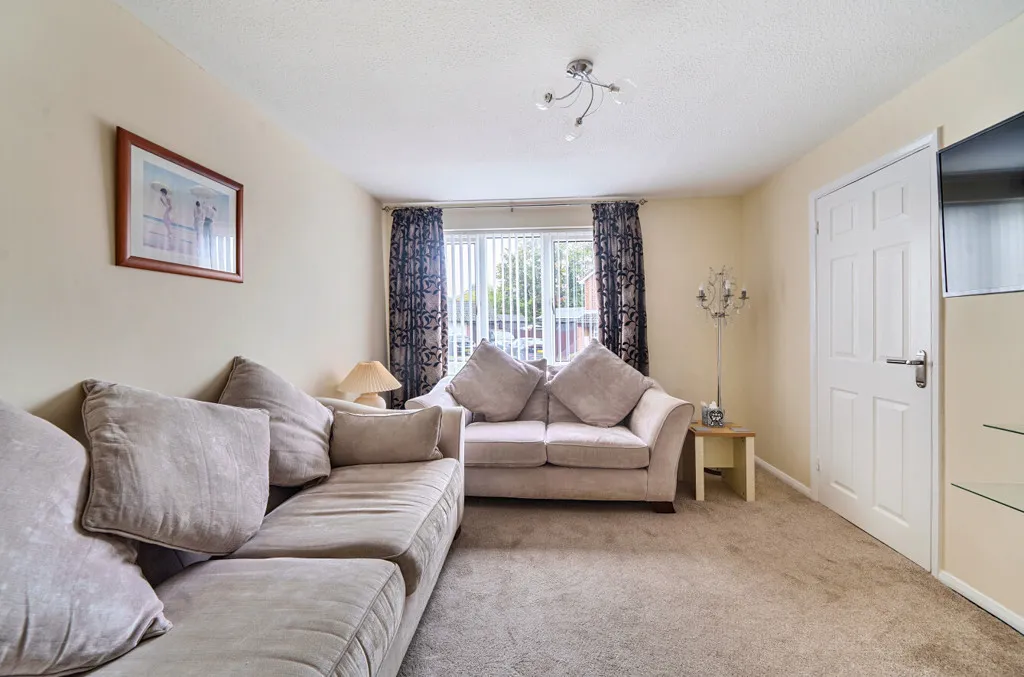 York Close, Towcester, NN12, photo 5