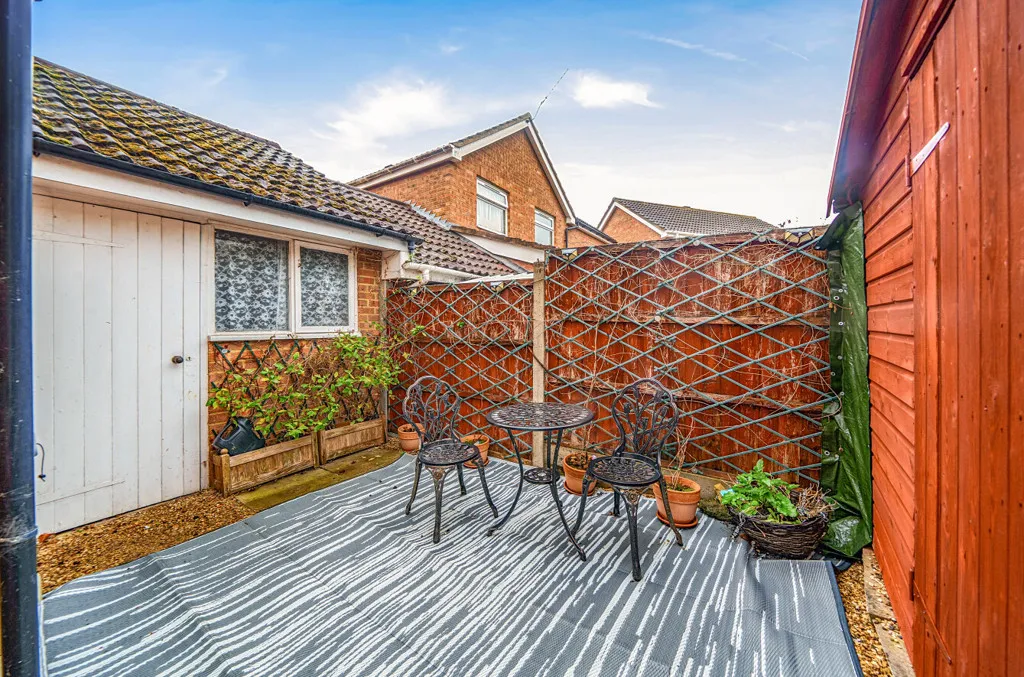 York Close, Towcester, NN12, photo 17