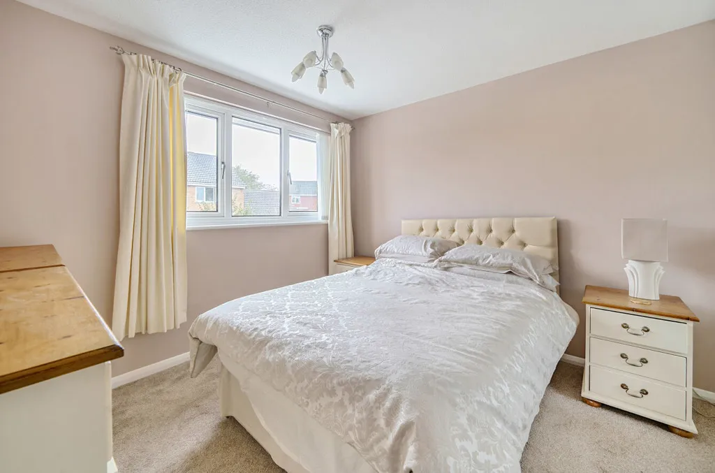 York Close, Towcester, NN12, photo 11