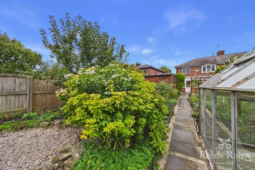 Birch Lane, Dukinfield, SK16, photo 3