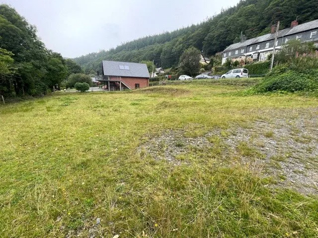 Van Road, Llanidloes, photo 2
