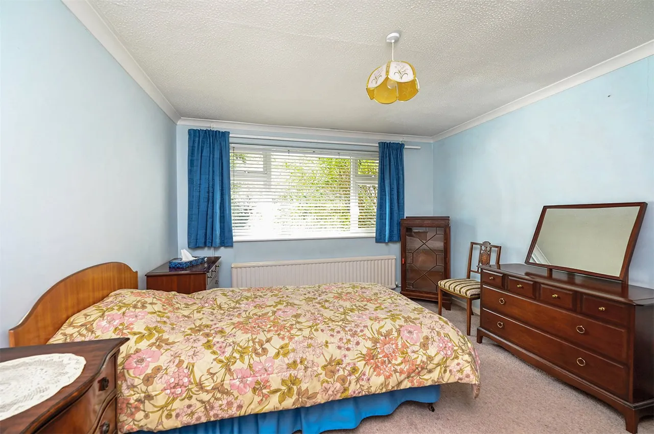 Rowcroft Close, Ash Vale, Guildford, Surrey, GU12 5LH, photo 8