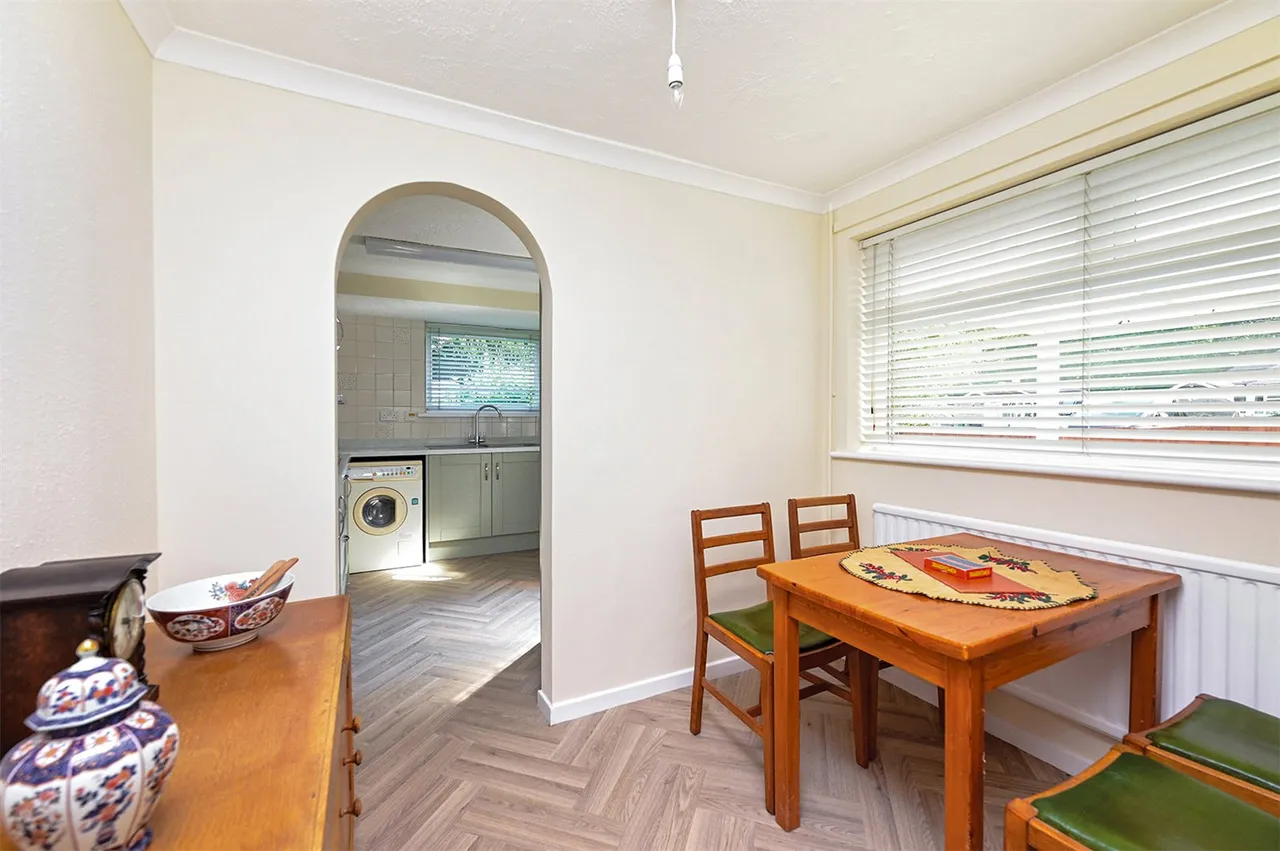 Rowcroft Close, Ash Vale, Guildford, Surrey, GU12 5LH, photo 5