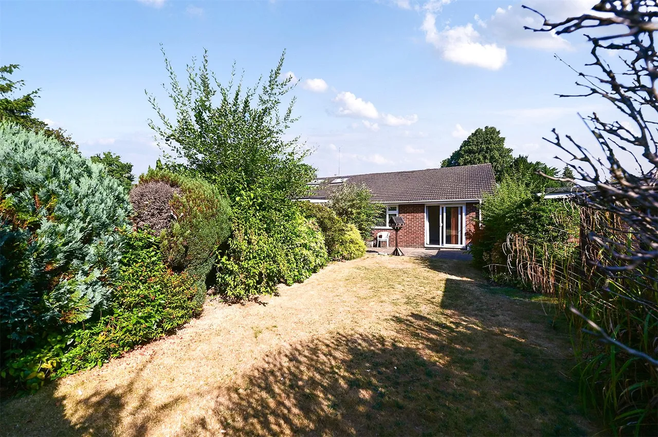 Rowcroft Close, Ash Vale, Guildford, Surrey, GU12 5LH, photo 10