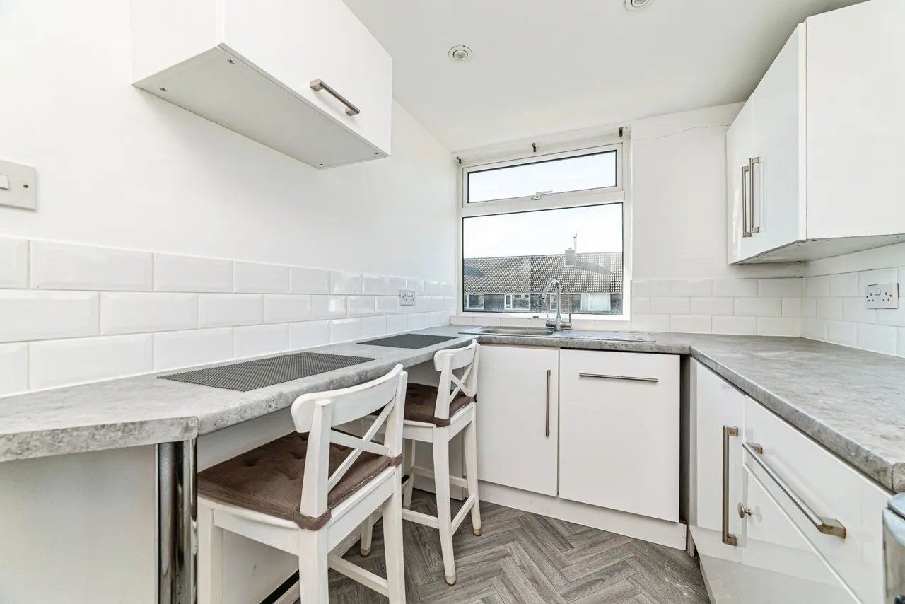 Mulfords Hill, Tadley, RG26, photo 6