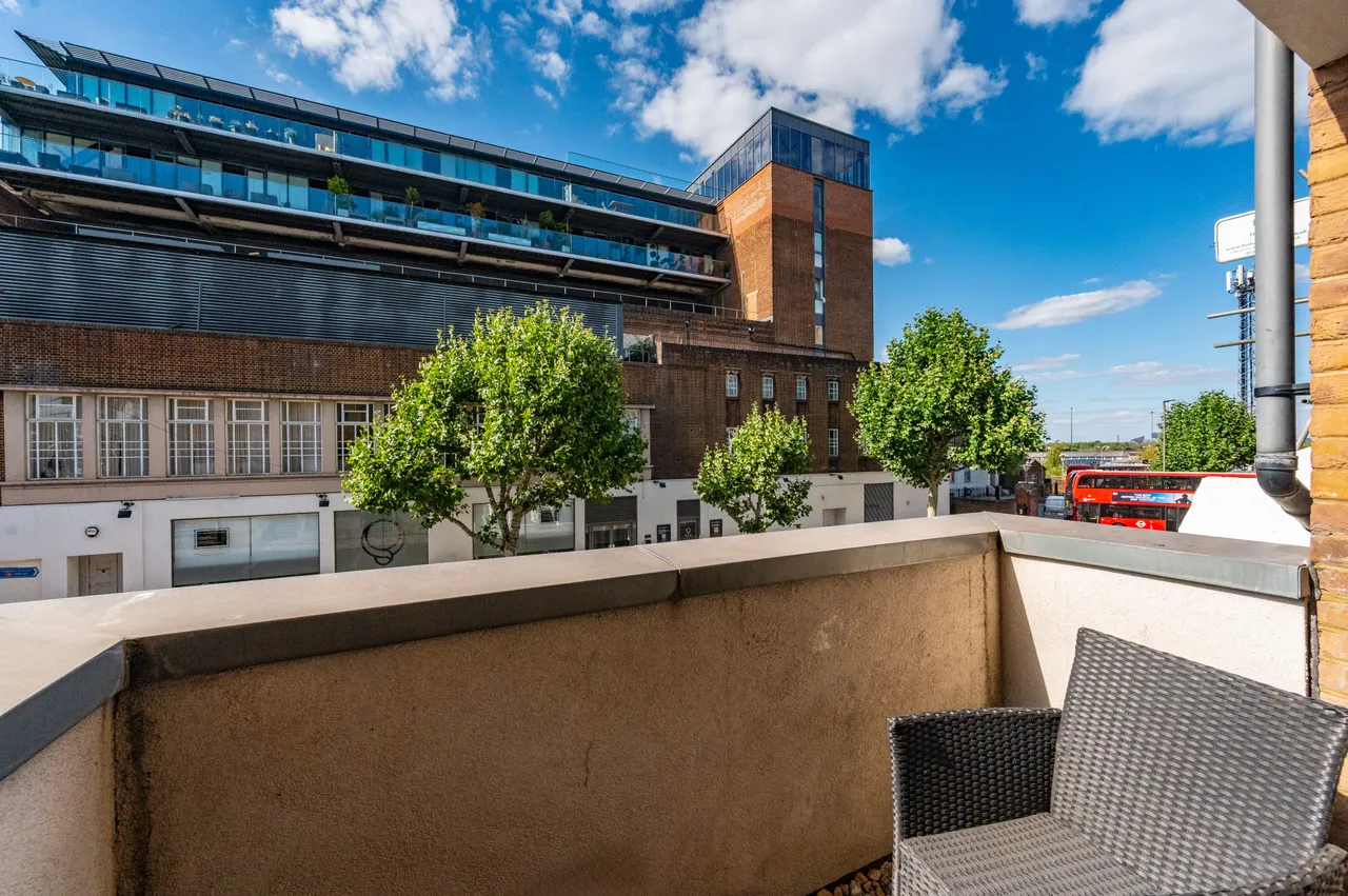 London, SW11, photo 10