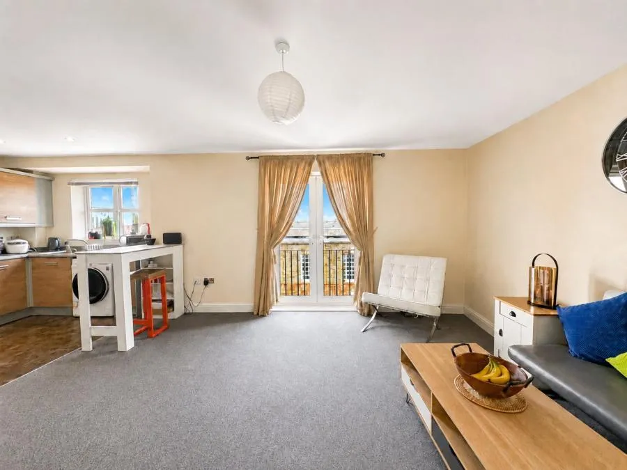 Manor Gardens Close, Loughborough, LE11, photo 7