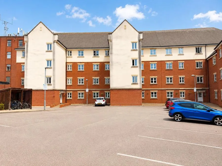 Manor Gardens Close, Loughborough, LE11, photo 14
