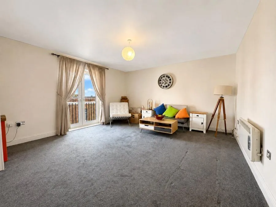 Manor Gardens Close, Loughborough, LE11, photo 6