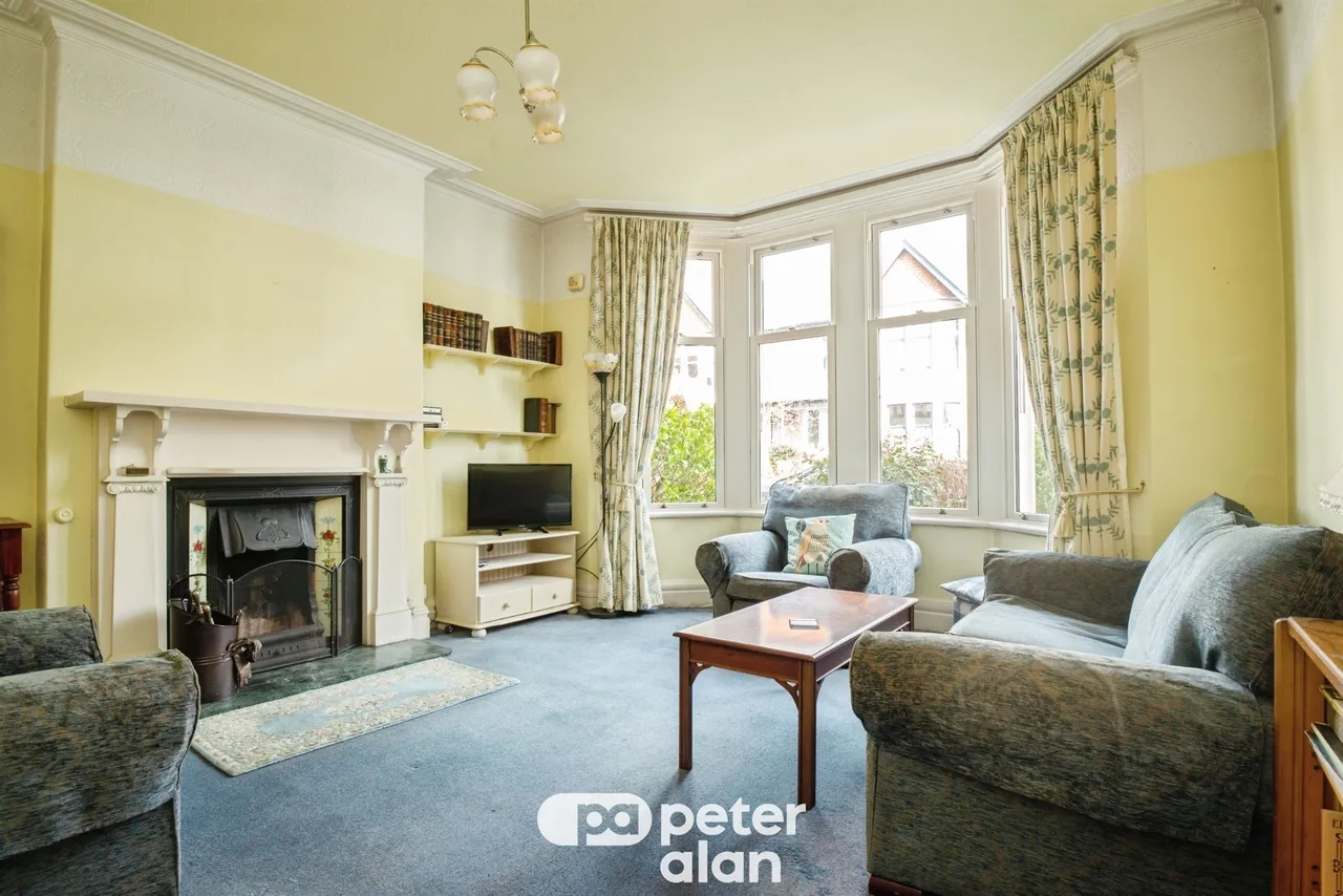 Pen-Y-Lan Terrace, Cardiff, CF23, photo 11