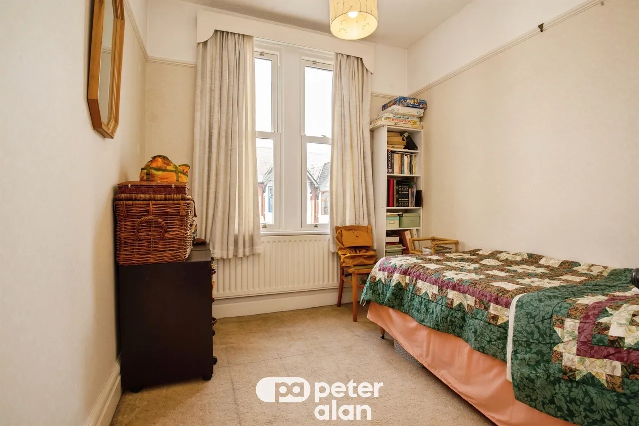 Pen-Y-Lan Terrace, Cardiff, CF23, photo 17