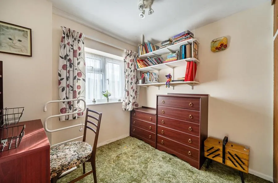 Malone Road, Woodley, RG5, photo 17