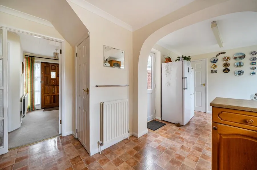 Malone Road, Woodley, RG5, photo 11