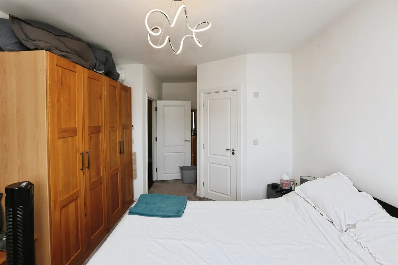 Claypit Copse, Bursledon, SO31, photo 8