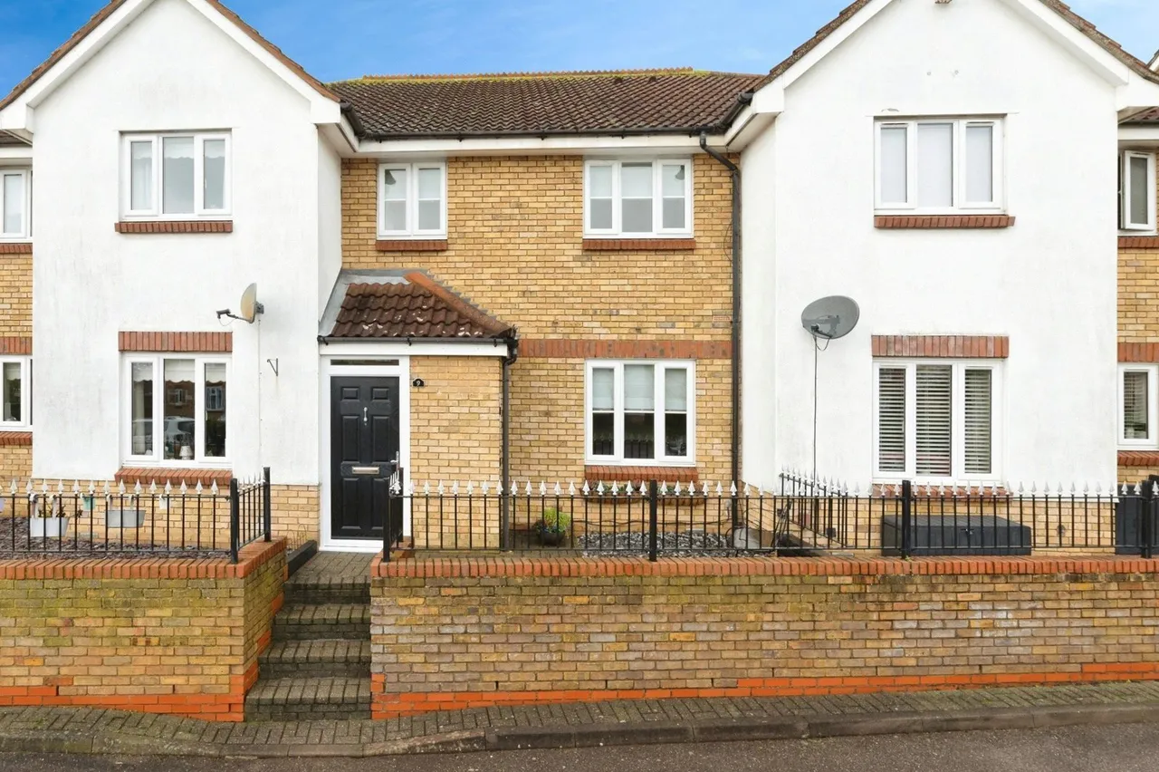 Highgrove Mews, Grays, Essex, RM17, photo 17