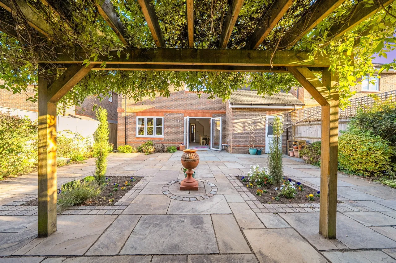 St. Francis Road, Maidenhead, SL6, photo 16