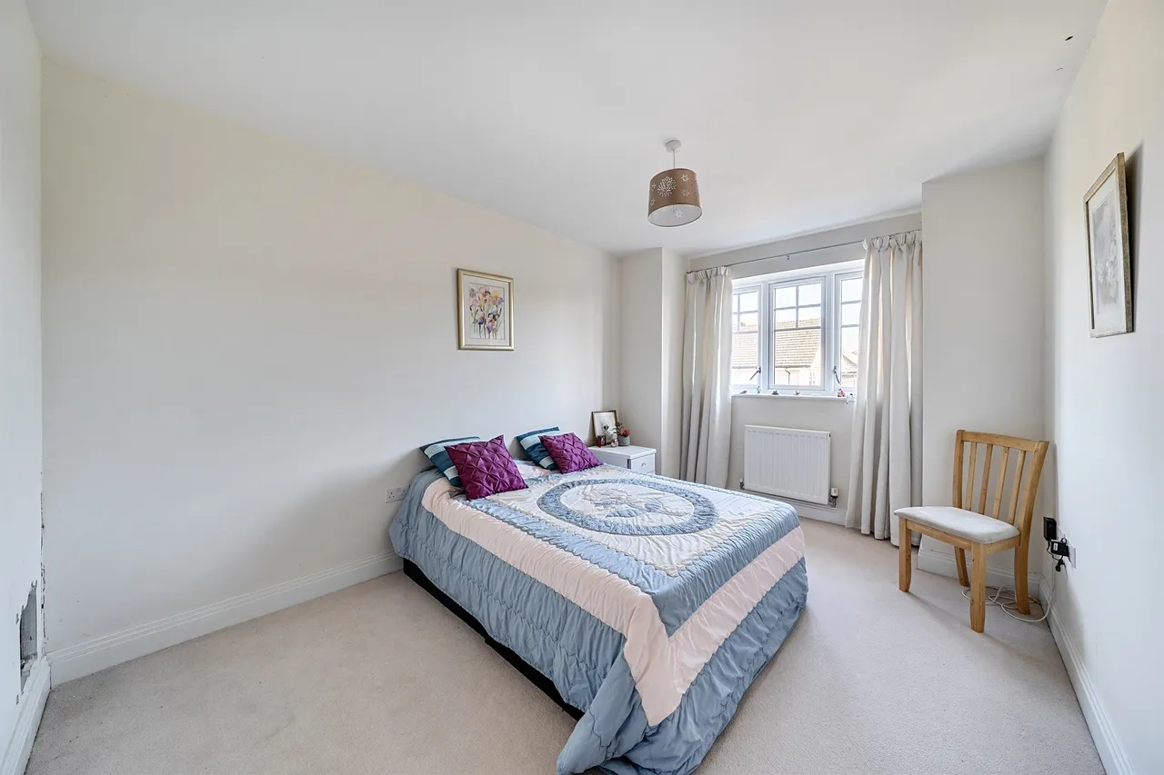 St. Francis Road, Maidenhead, SL6, photo 9