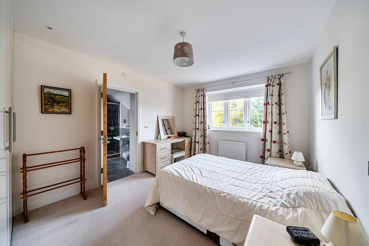 St. Francis Road, Maidenhead, SL6, photo 7