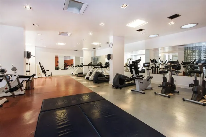 Commercial Road Aldgate East, London E1 1LF, photo 10