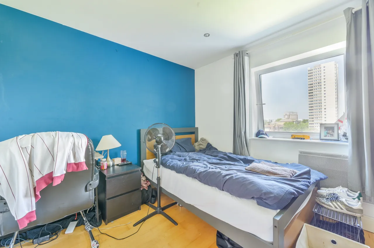 61 Holland Gardens, Brentford, photo 7
