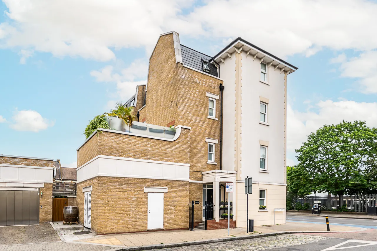 4 bed house for sale — Battersea Park Road, London, SW11