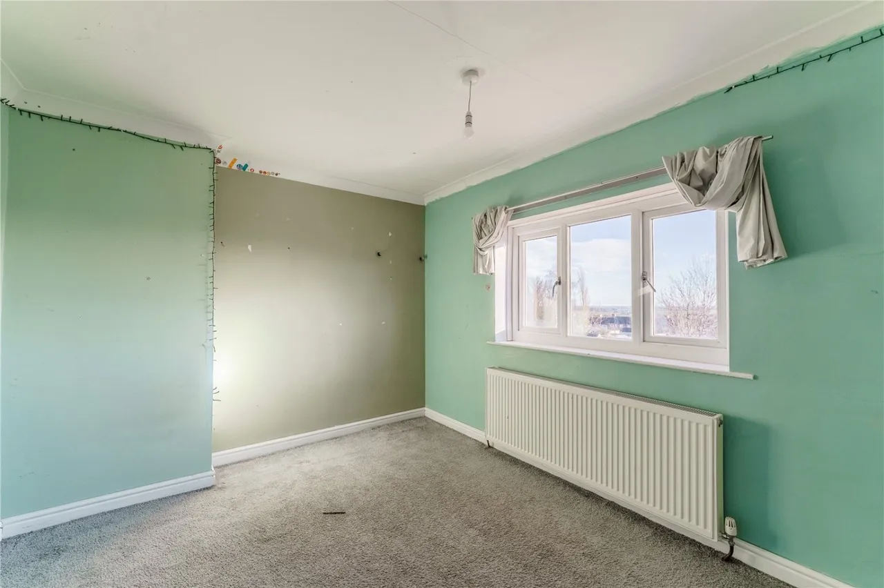 Walton Road, Upton, WF9, photo 14