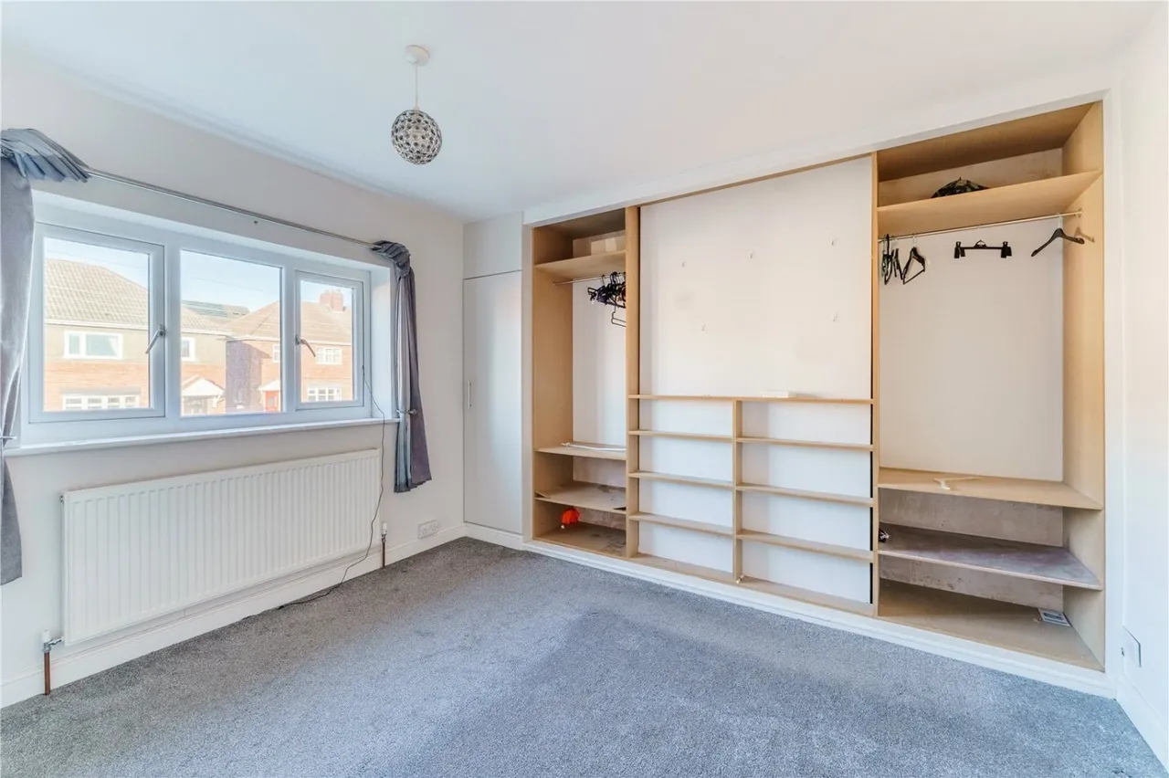 Walton Road, Upton, WF9, photo 18