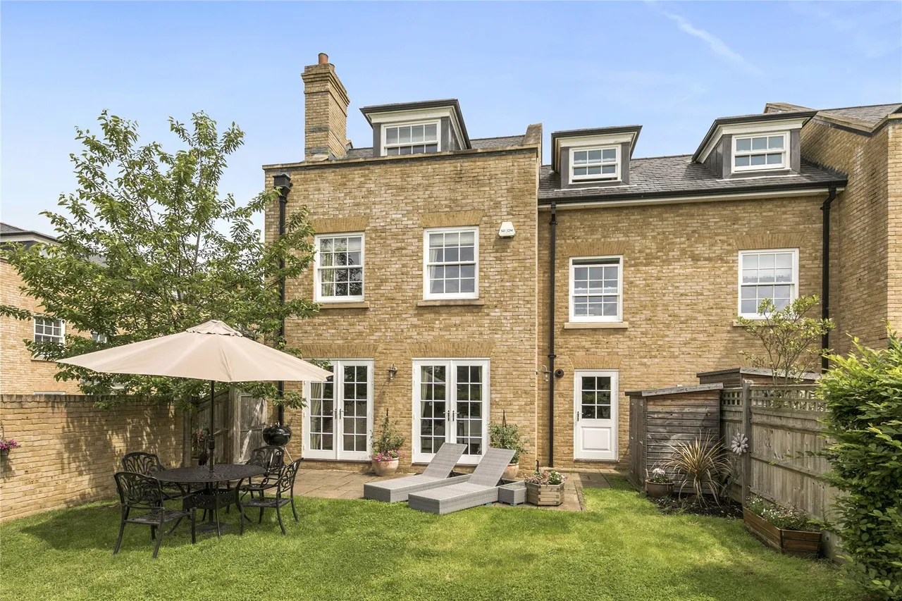 The Grove, Guildford Road, Effingham, Surrey, KT24, photo 9