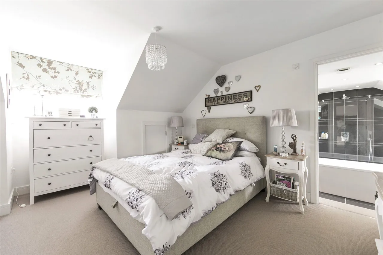 The Grove, Guildford Road, Effingham, Surrey, KT24, photo 8