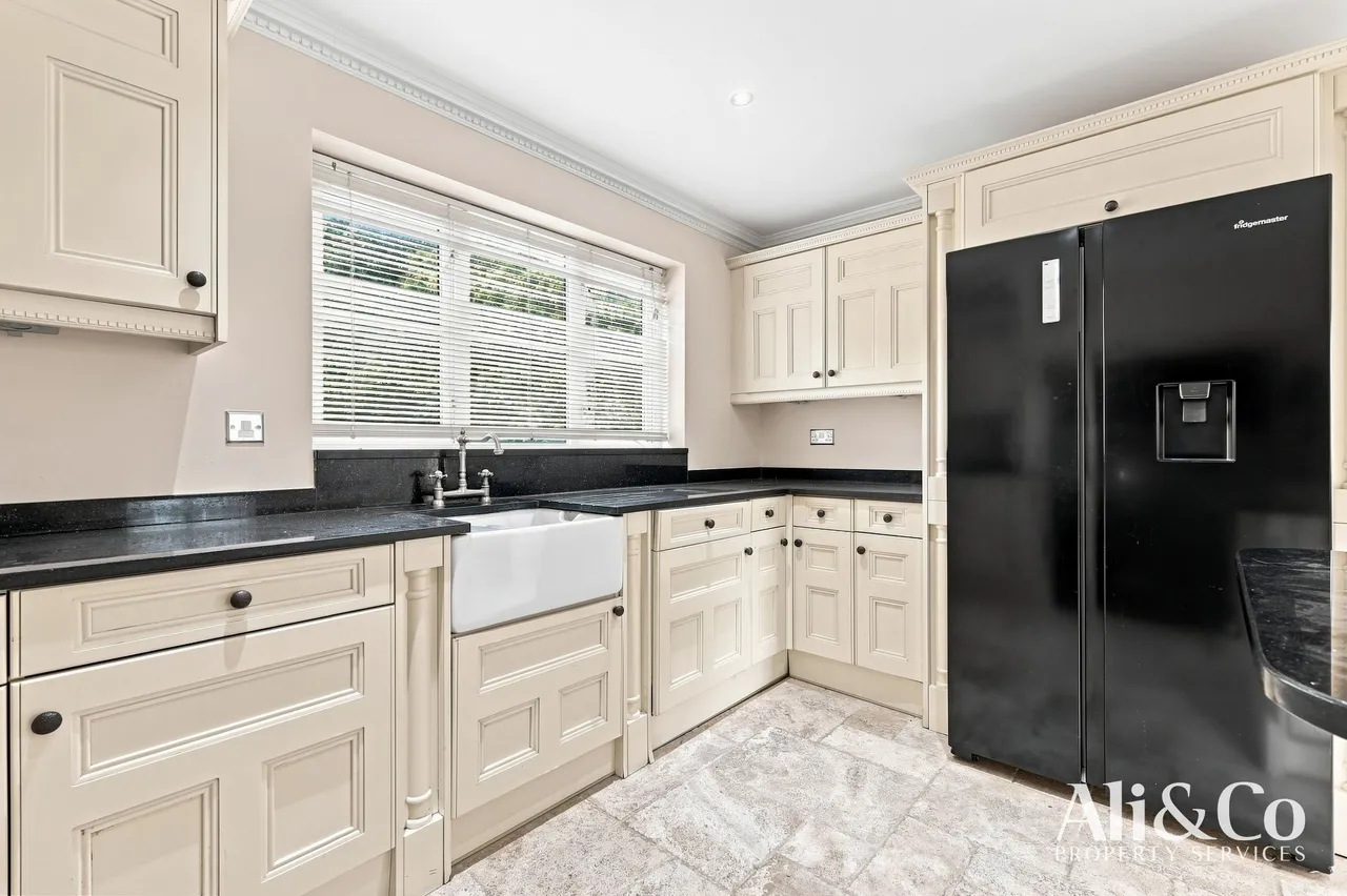 Henry De Grey Close, Grays, Essex, RM17 5GH, photo 6