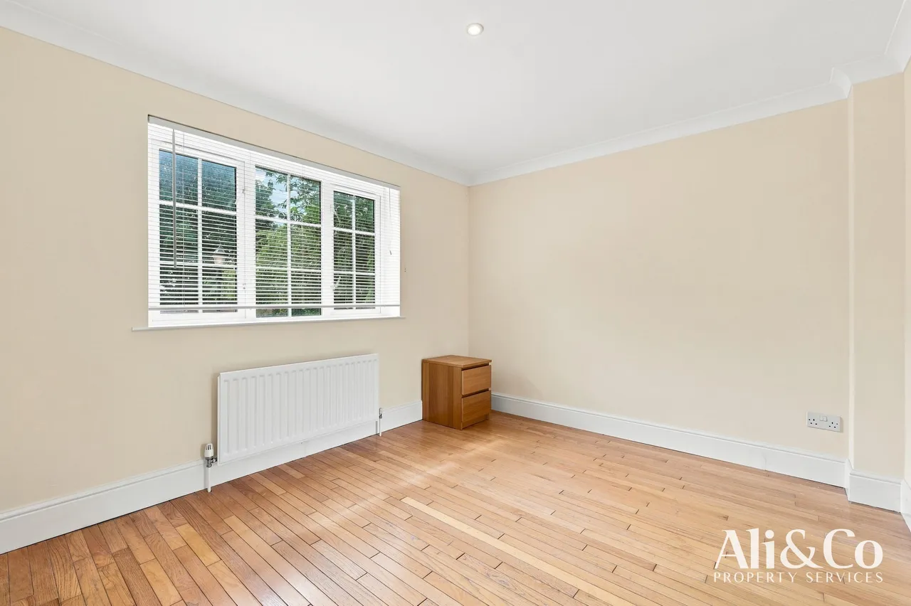 Henry De Grey Close, Grays, Essex, RM17 5GH, photo 10