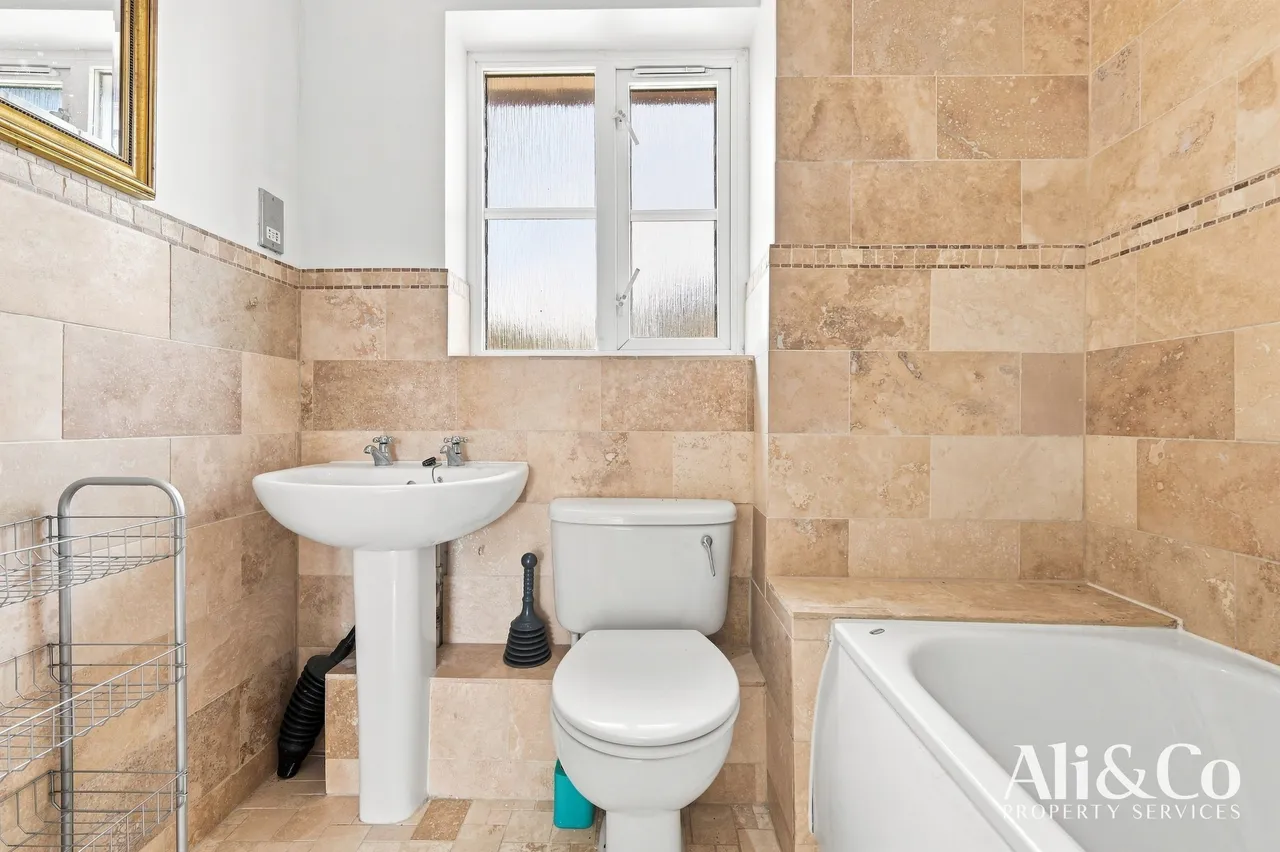 Henry De Grey Close, Grays, Essex, RM17 5GH, photo 16