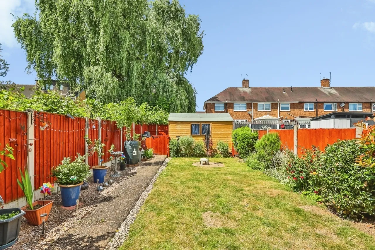 Listowel Crescent, Clifton, Nottingham, NG11, photo 13