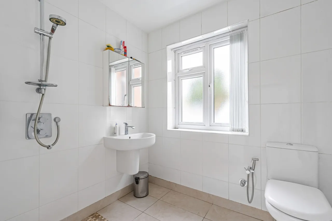 Marsh Lane, Stanmore, HA7, photo 11